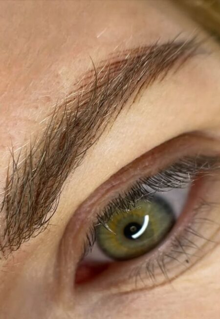 Garai Klaudia Sminktetoválás, tetoválás eltávolítás - LAY Beauty Vác - referencia vendégfotók-szemöldöktetoválás